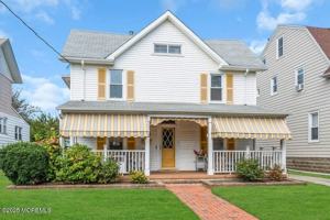 featured image of 202 9th Ave