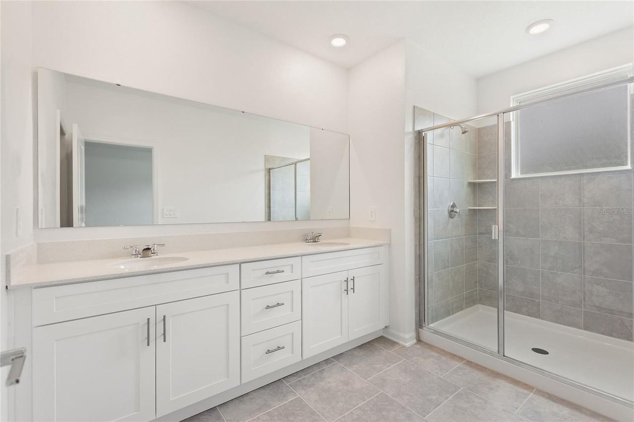 7496 Stone Creek Trl - Photo 3 of 37