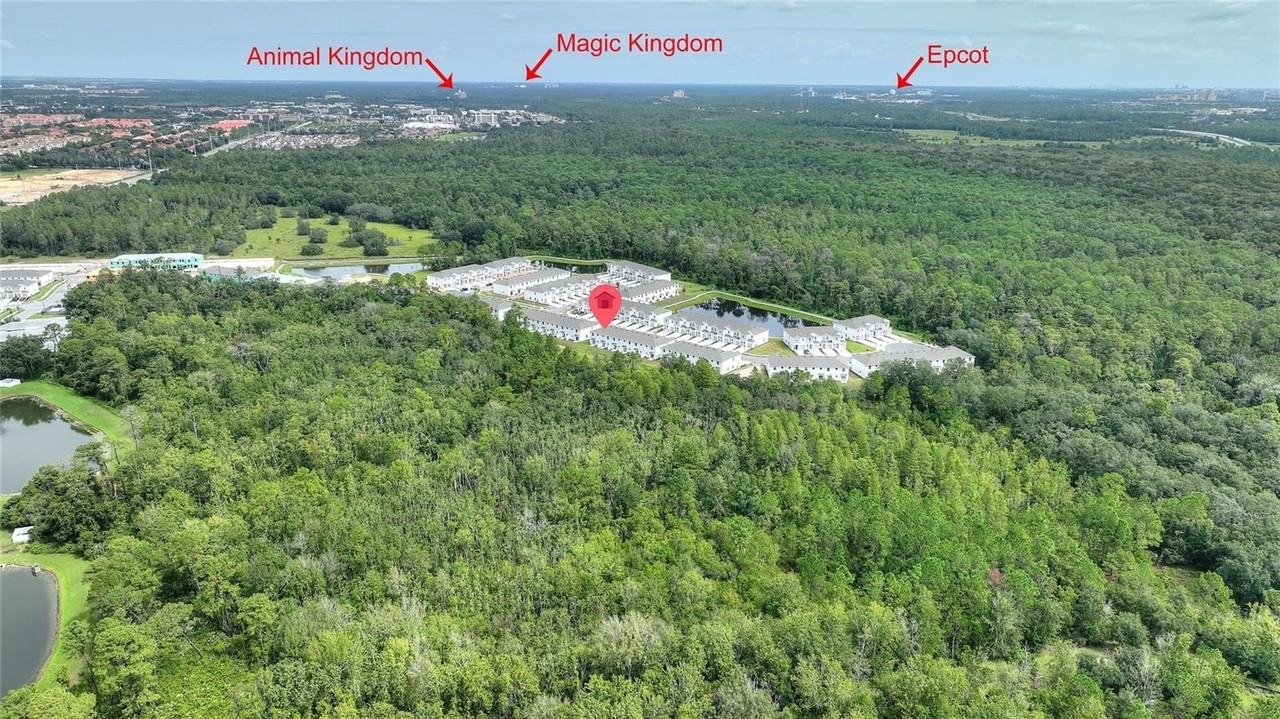 7496 Stone Creek Trl - Photo 4 of 37