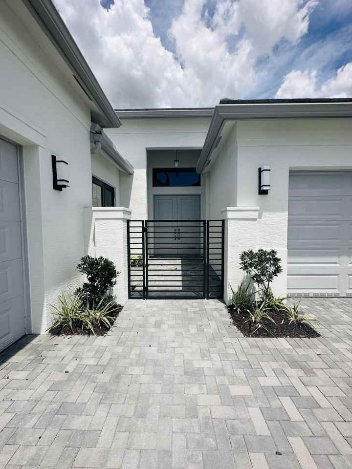 12465 Sw Crystal Cove Dr - Photo 5 of 39