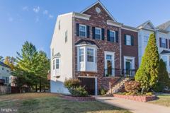 4101 La Mauricie Loop - Photo 1 of 1