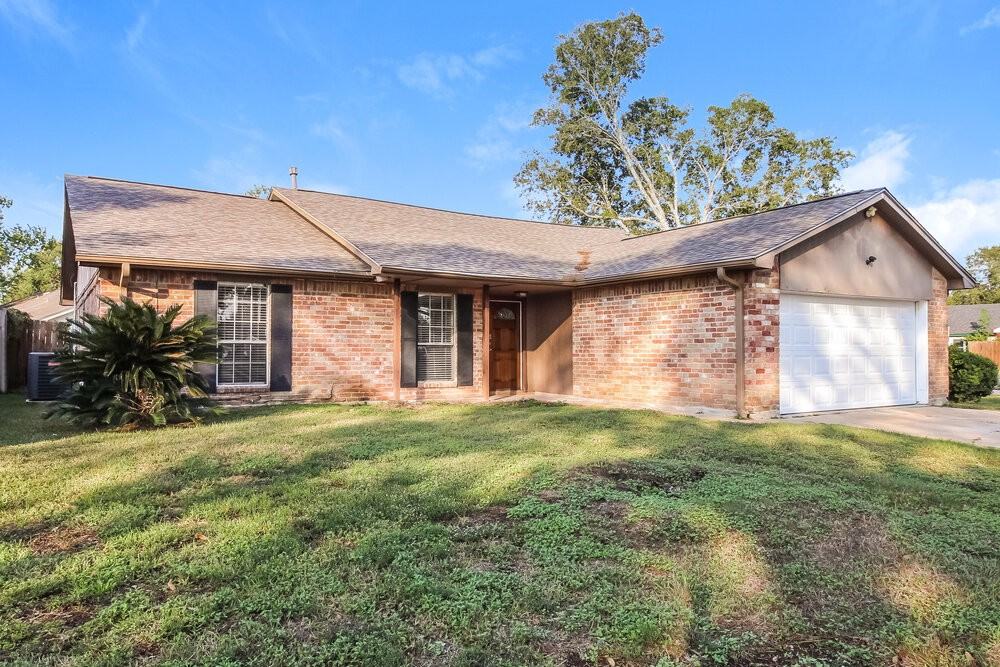 15102 Four Winds Dr - Photo 4 of 16