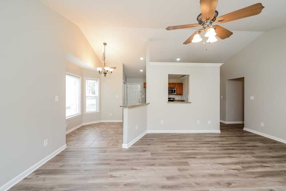 2459 Joshua Ln - Photo 3 of 16