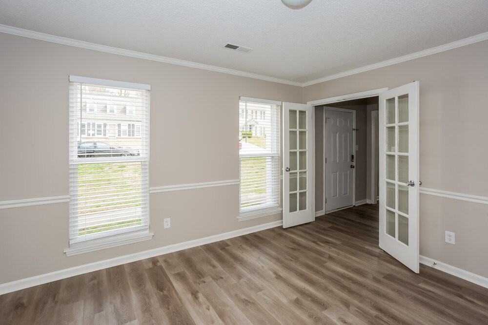 9501 Vera Jones Ln - Photo 4 of 14