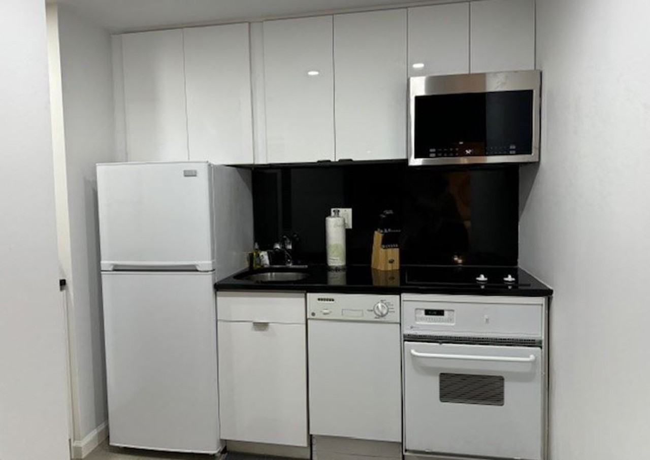 754 9th Ave #1017471P - Photo 4 of 10