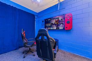 featured image of 8522 Sunrise Key Dr