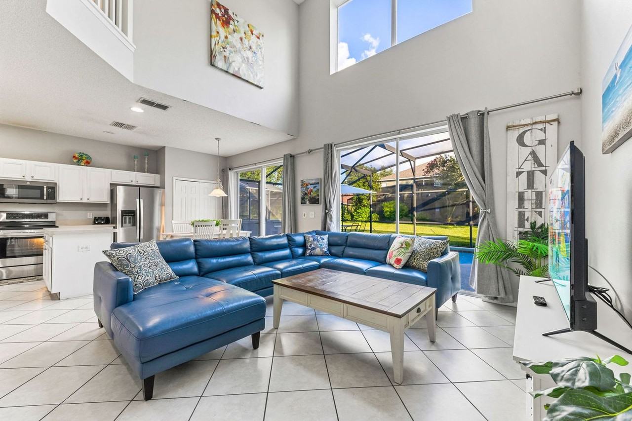 8522 Sunrise Key Dr #1038604P - Photo 3 of 48