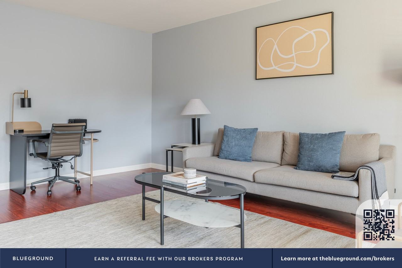 235 Arlington Road #2060 - Photo 5 of 34