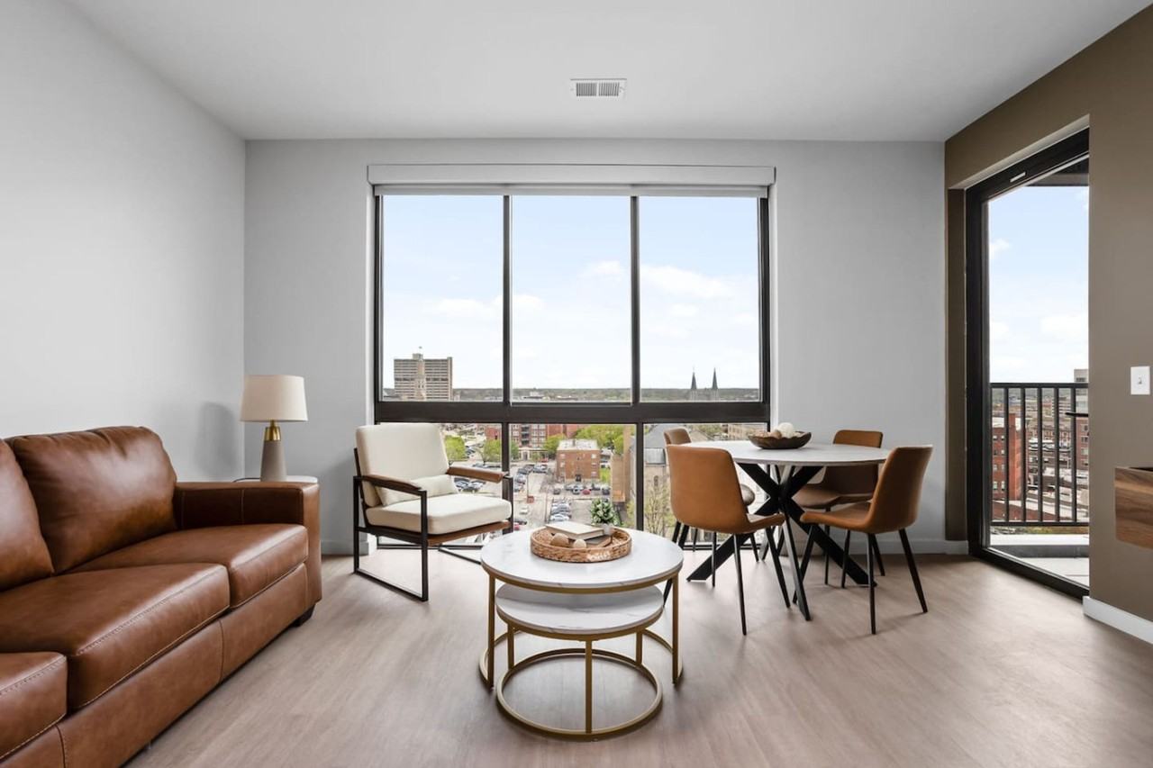 421 N Pennsylvania St #1312585P - Photo 2 of 35