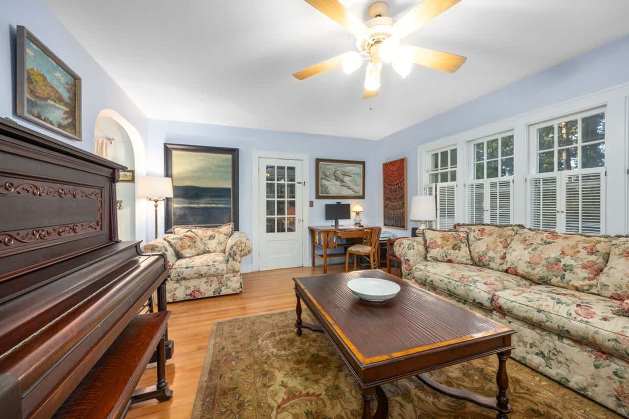 630 Pleasant St #1317409P - Photo 5 of 42