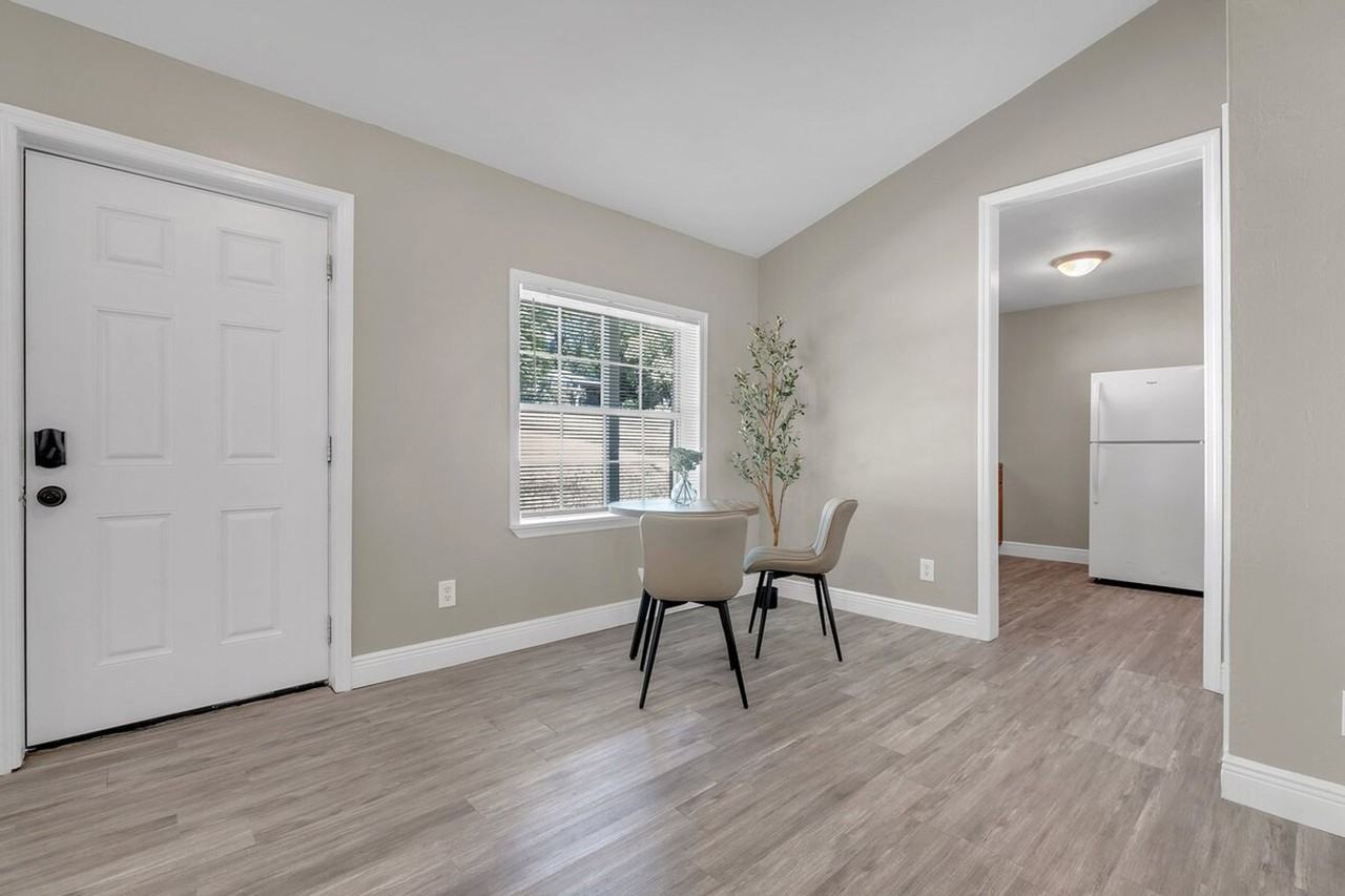 915 Buena Vista Dr #1319917P - Photo 7 of 24