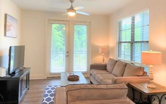 10105 Westside Pkwy - Photo 1 of 1