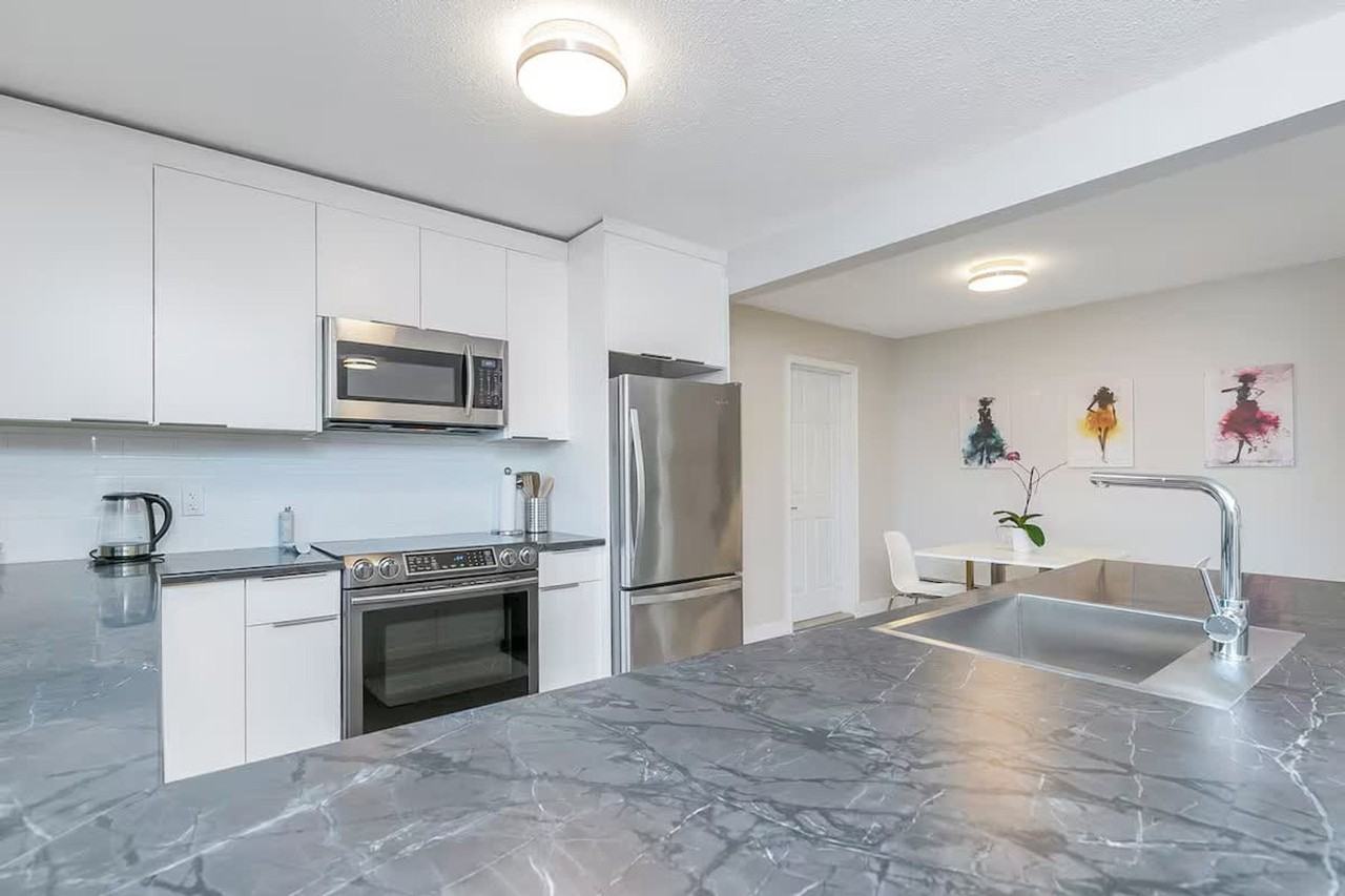 2040 27th Street #1316247P - Photo 5 of 23