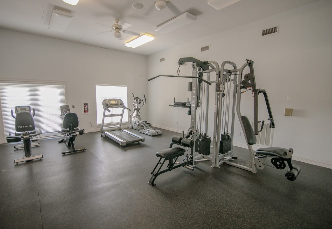 Riverside Meadows - Photo 5 of 98