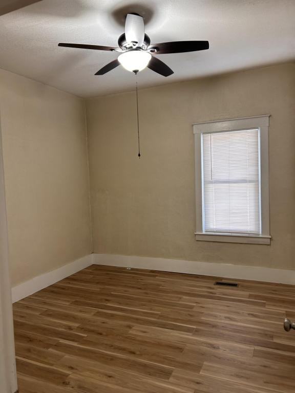 1201 W Main St - Photo 4 of 8
