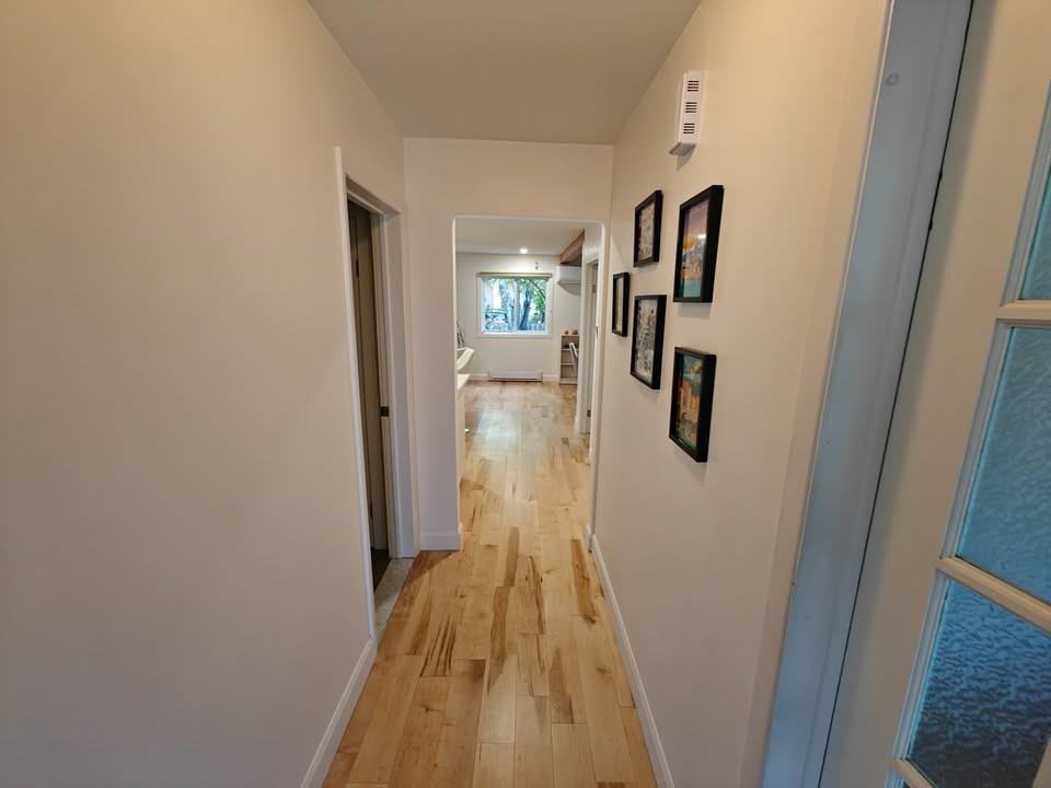 2442 Rue Cartier - Photo 2 of 25