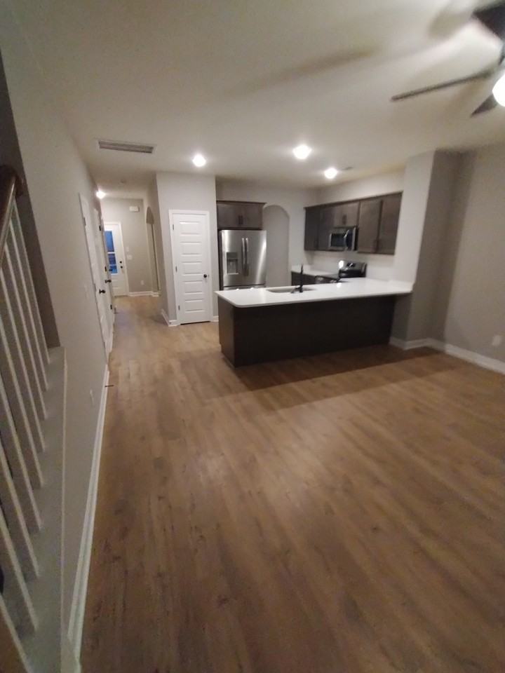 189 Harvard Dr #1 - Photo 2 of 12