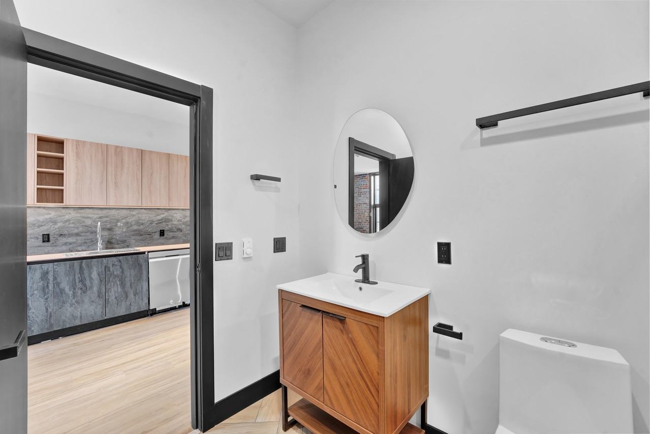 117 Penn Ave #304 - Photo 4 of 10