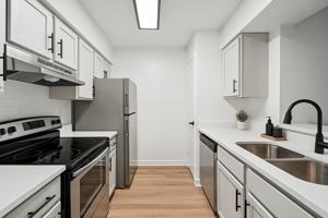 featured image of 5100 Live Oaks Blvd