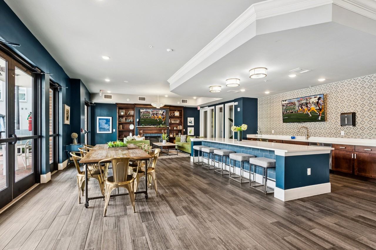 Lumina - Photo 4 of 33