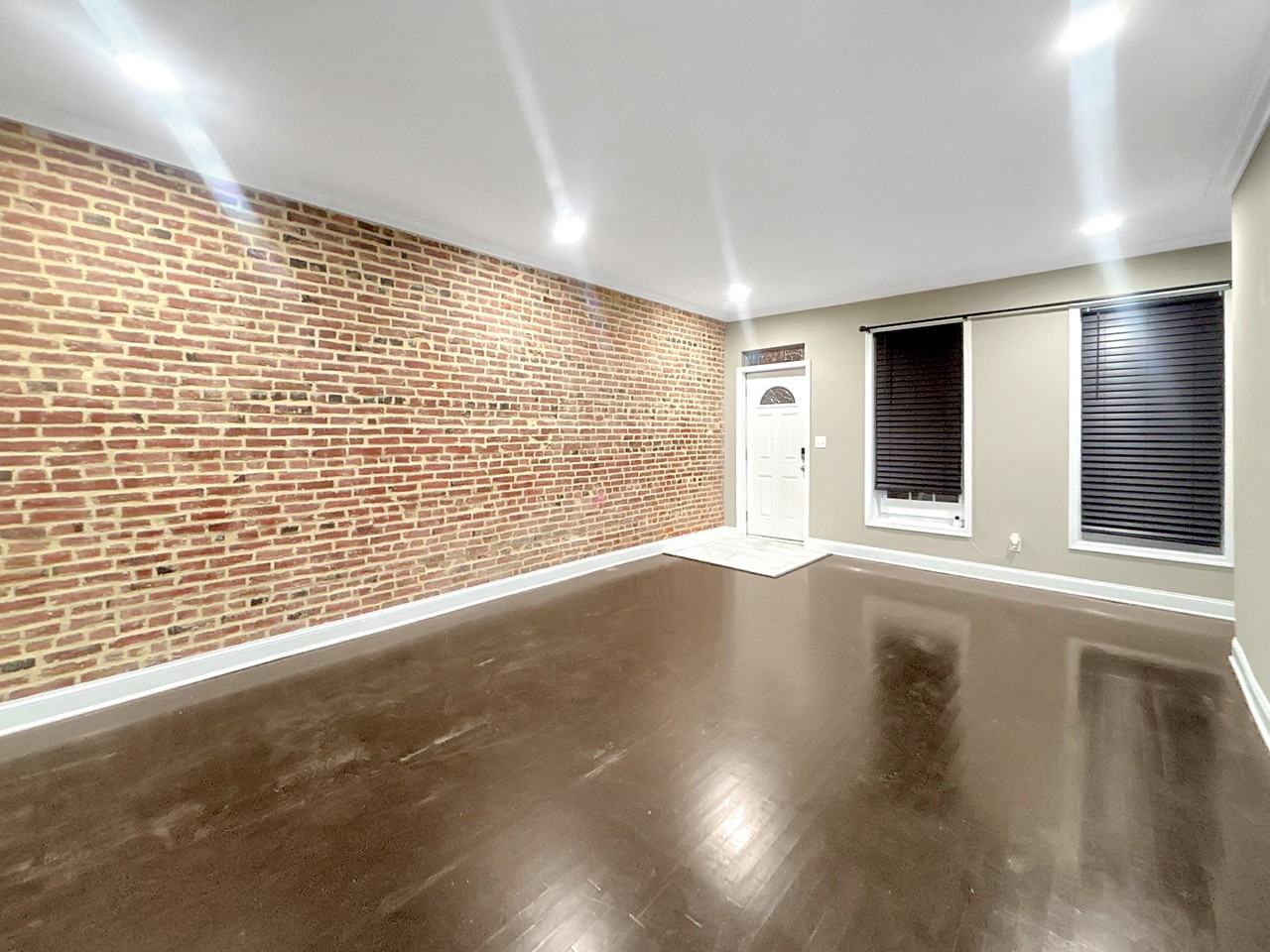 1026 West Fayette Street #TH - Photo 2 of 24