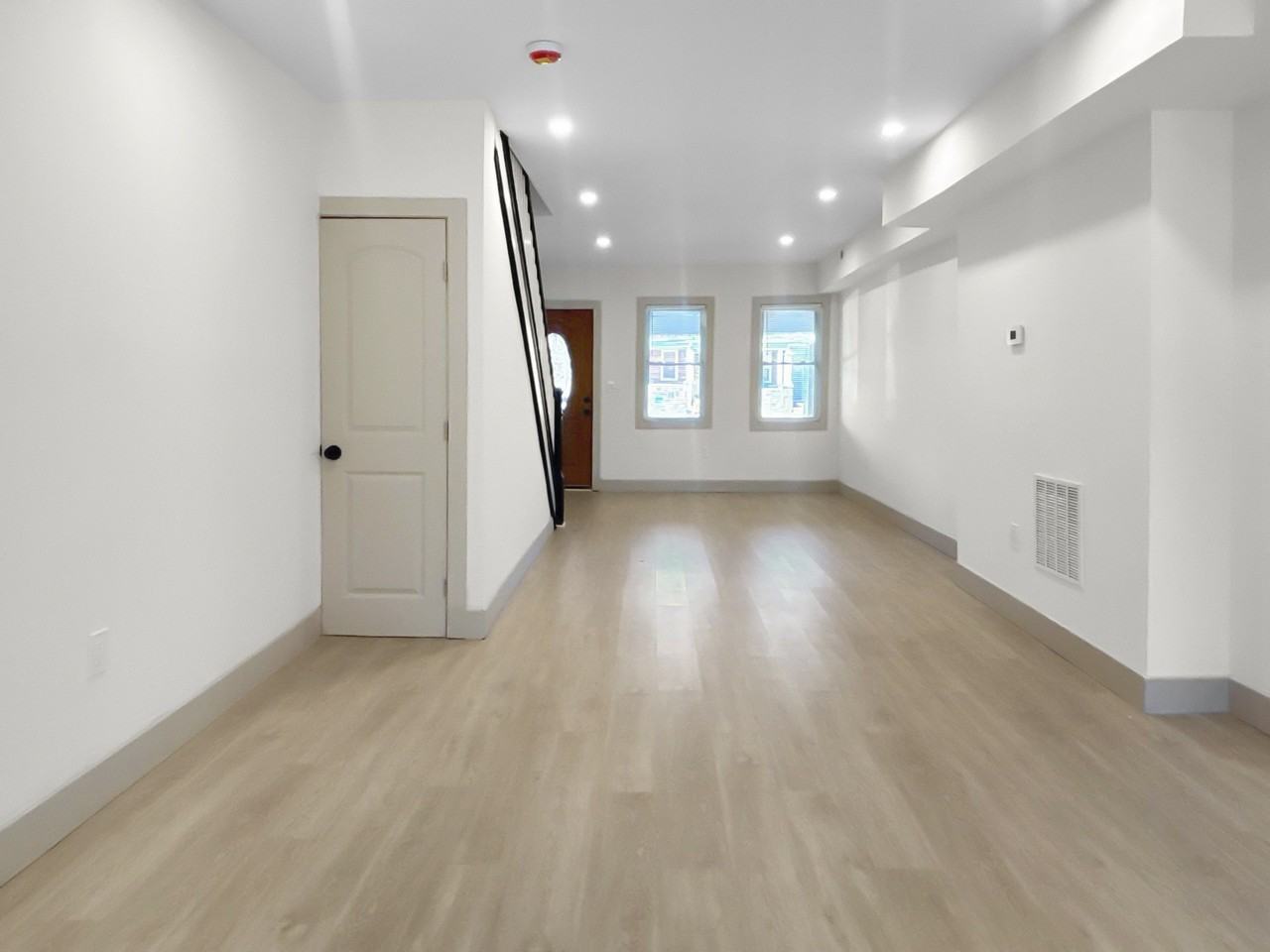 3905 Cranston Ave #TH - Photo 3 of 26