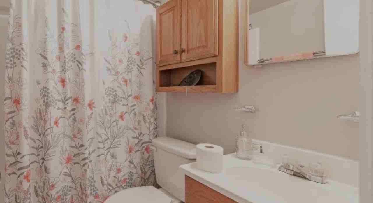 Riverside Park - Photo 6 of 50