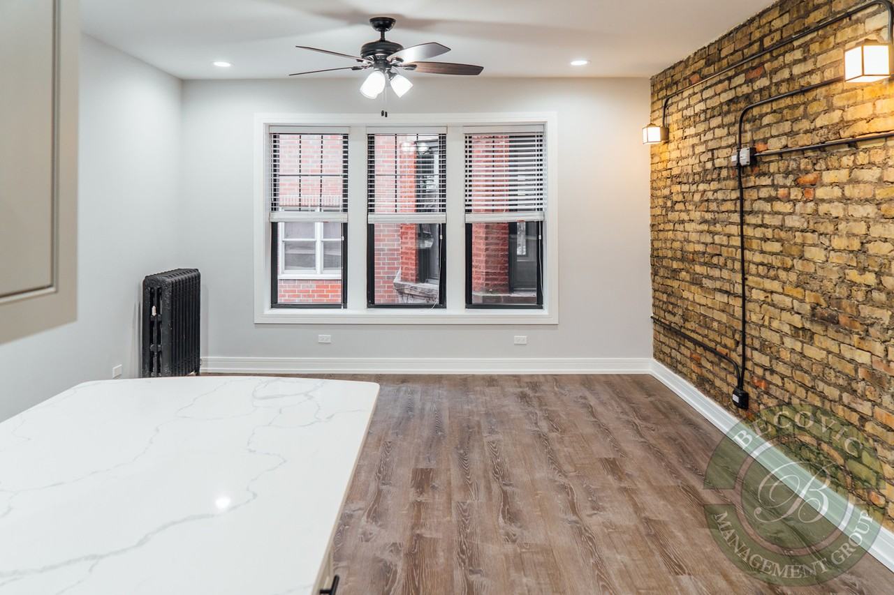 6100-6118 N Winthrop Ave   1058-1114 W Glenlake Ave - Photo 5 of 50