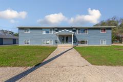 1402 Division St W #1 - Photo 1 of 1