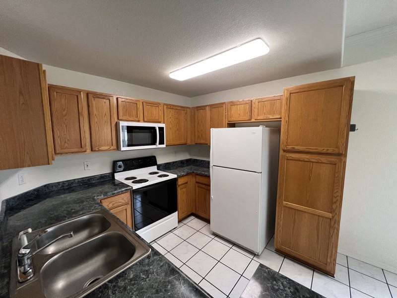 3750 Penny Pt #A - Photo 7 of 18