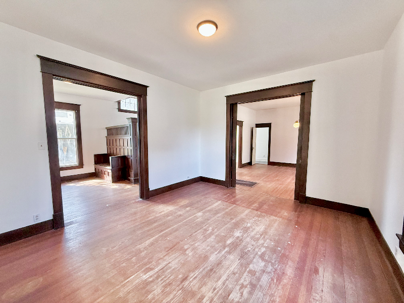 517 West Hull Street - Photo 3 of 15