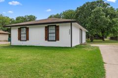 324 N Walnut St - Photo 1 of 1