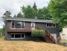 7031 152nd Ave Ne - Photo 1 of 1