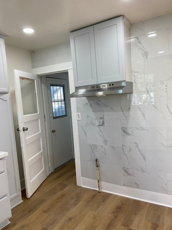 1769 W 37th Pl #1769 - Photo 3 of 3