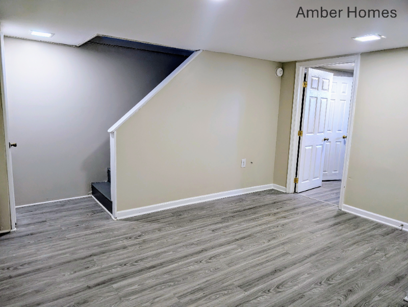 1505 Becklow Ave - Photo 6 of 14