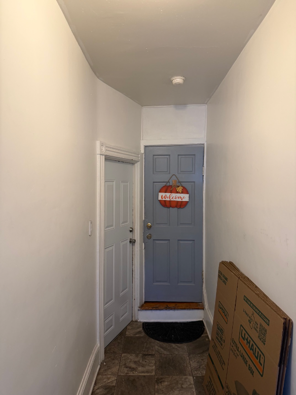 409 S Shippen St #1stFL - Photo 3 of 13