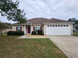 featured image of 7511 Kayla Dr