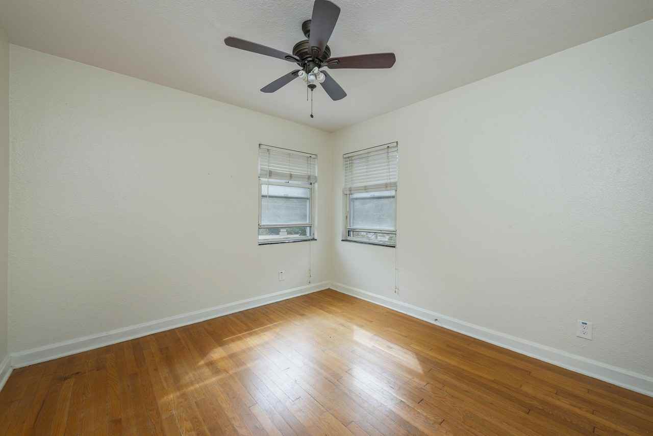 279 Kimberly Ave #1 - Photo 3 of 14