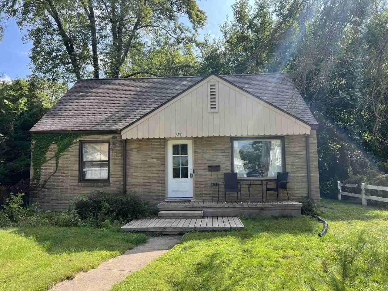 625 Welty Ave #NA - Photo 2 of 12