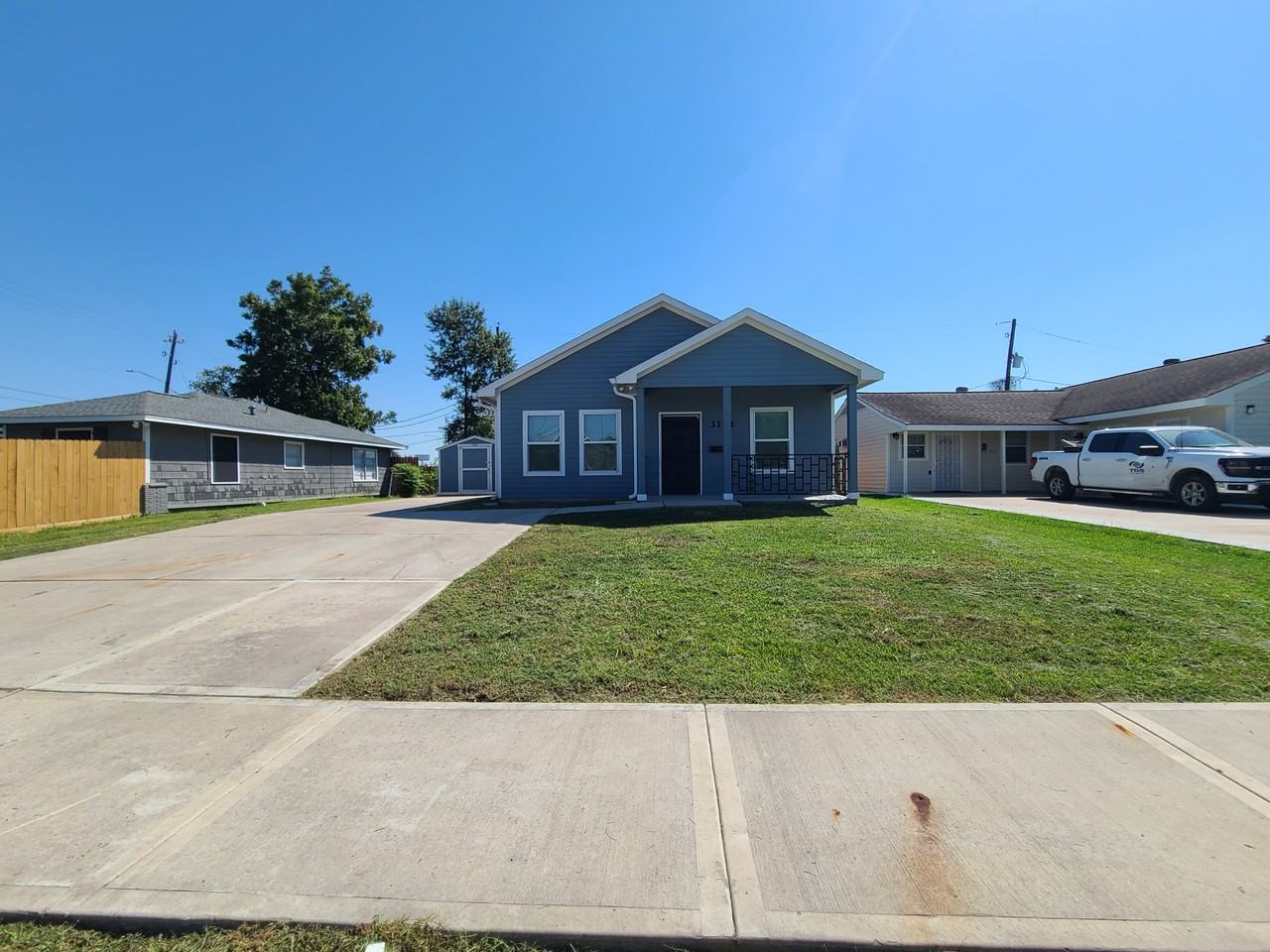 3151 Roe Dr #NA - Photo 2 of 31