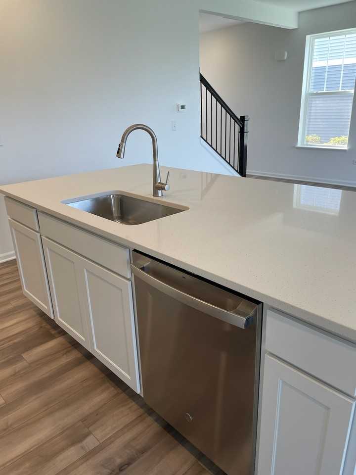 337 Red Oak Cir #1 - Photo 4 of 15