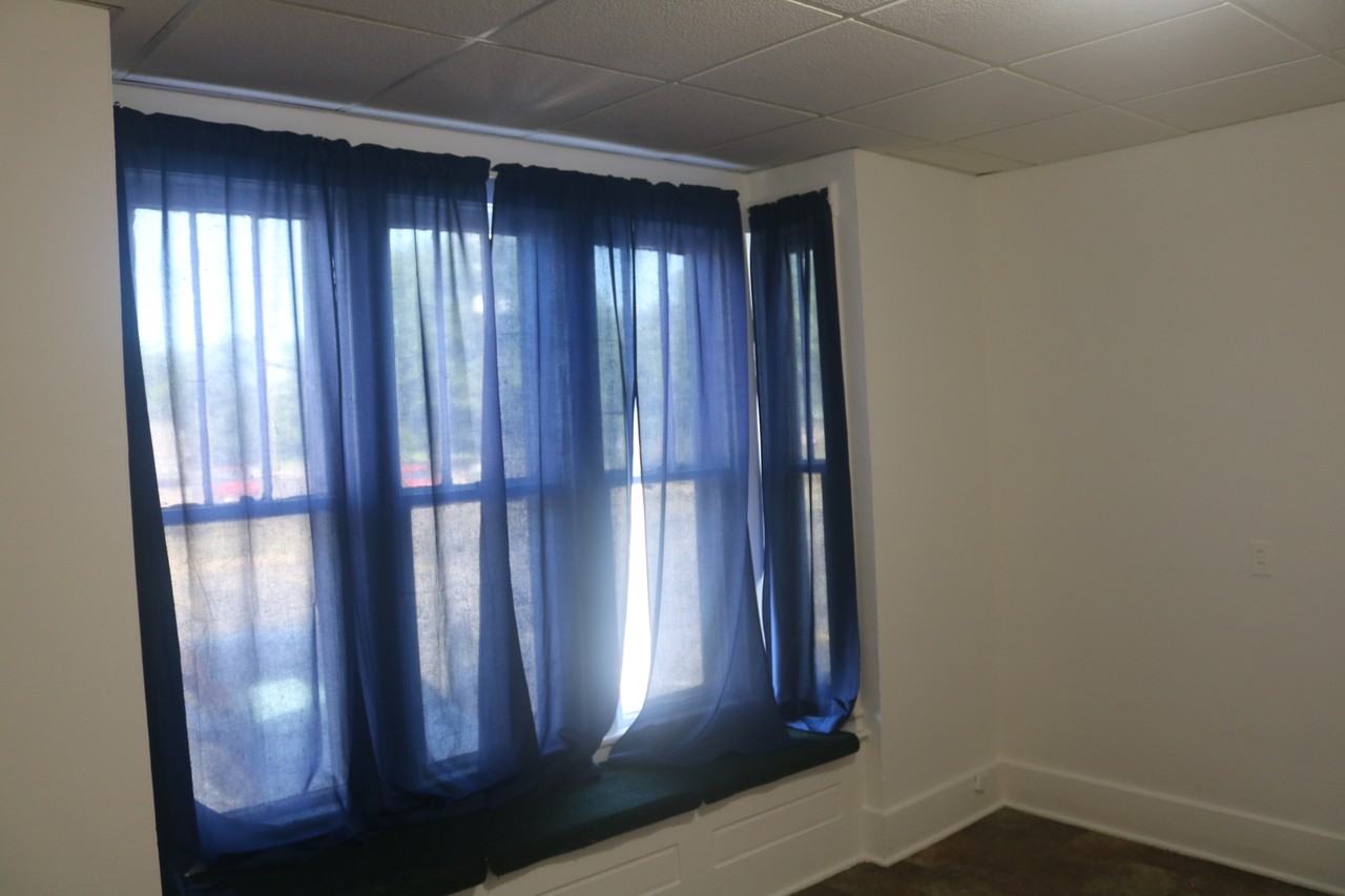 716 East 4th Avenue #6 - Photo 2 of 16