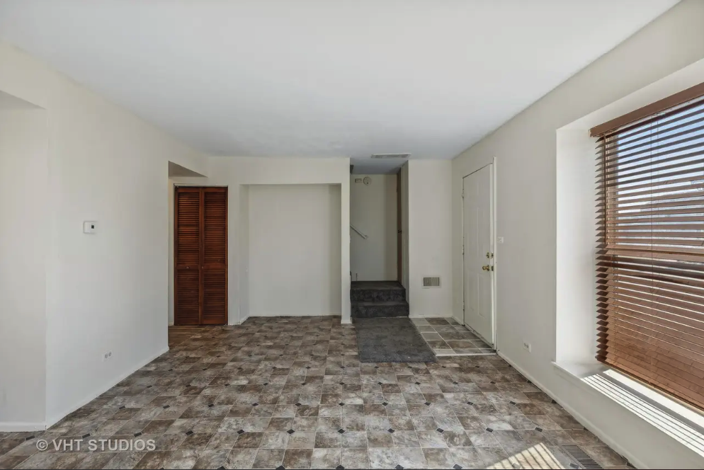 5543 Allemong Dr #5543 - Photo 3 of 5