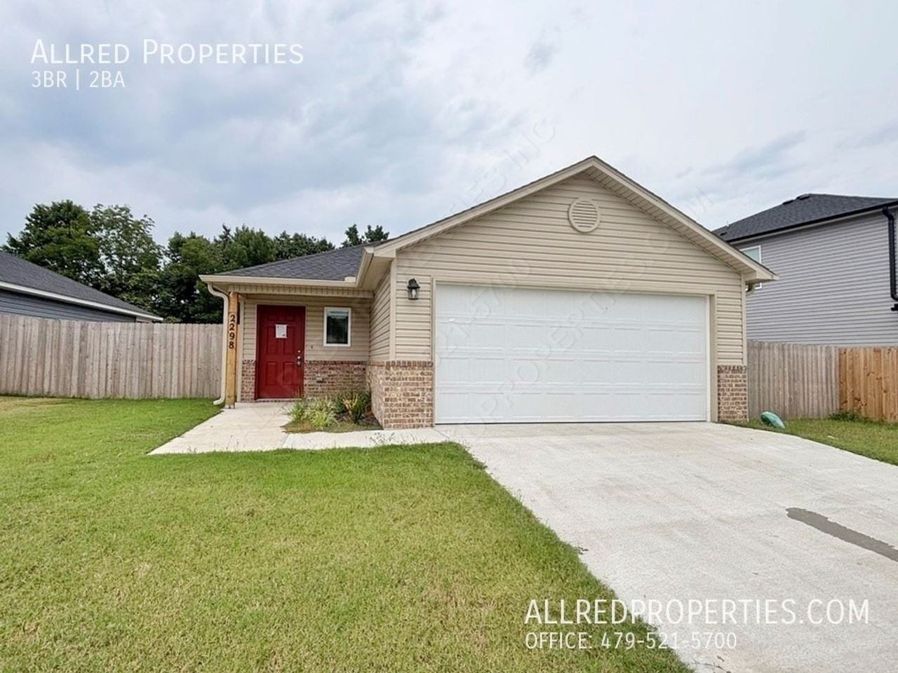 2298 S Ouachita Dr - Photo 2 of 15