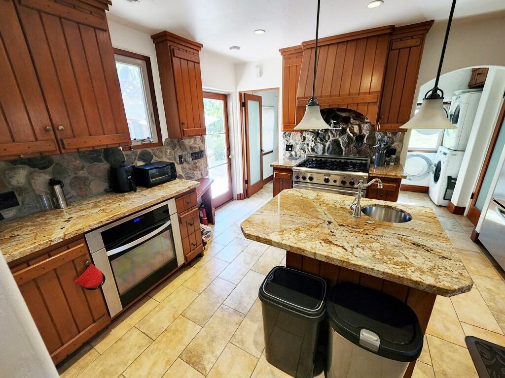 2002 Mountain Avenue #NA - Photo 5 of 8