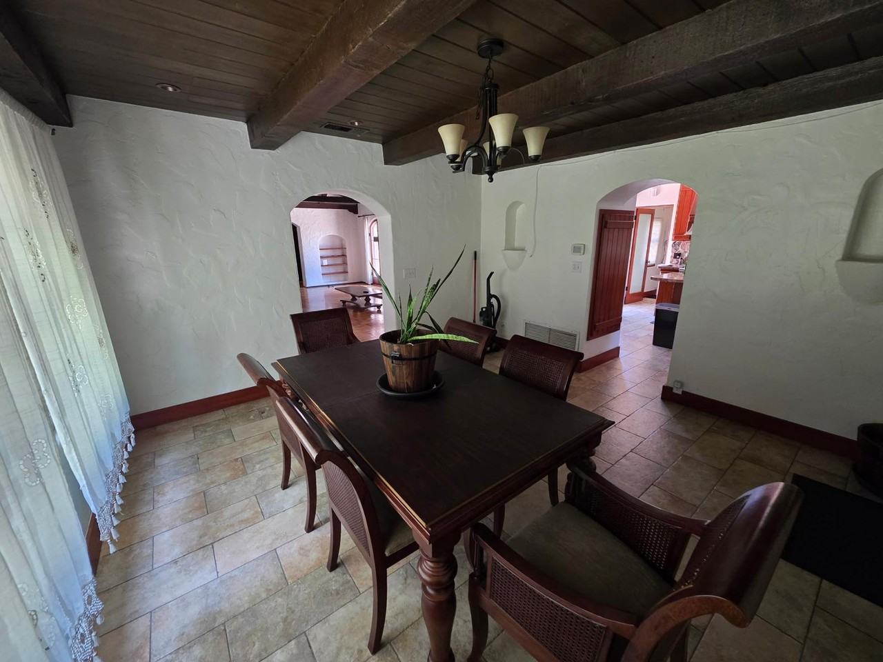 2002 Mountain Avenue #NA - Photo 6 of 8