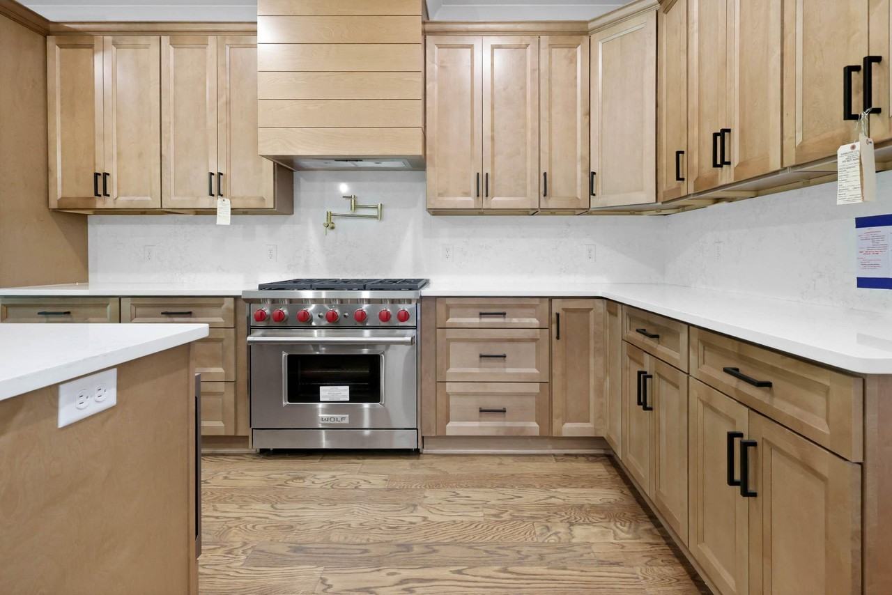 8097 Sir Oliphant Way - Photo 7 of 34