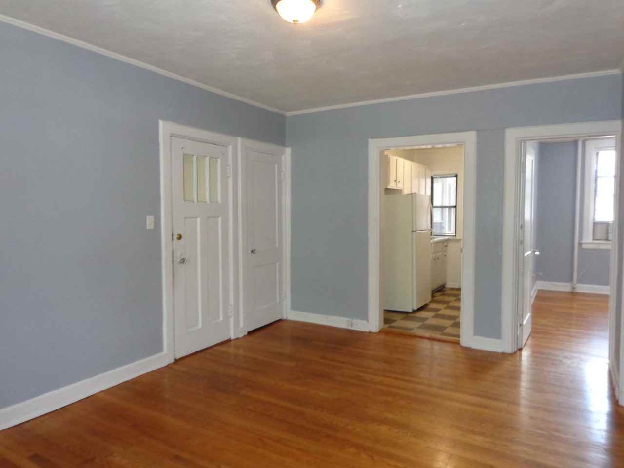 Brandon925 - Photo 5 of 31