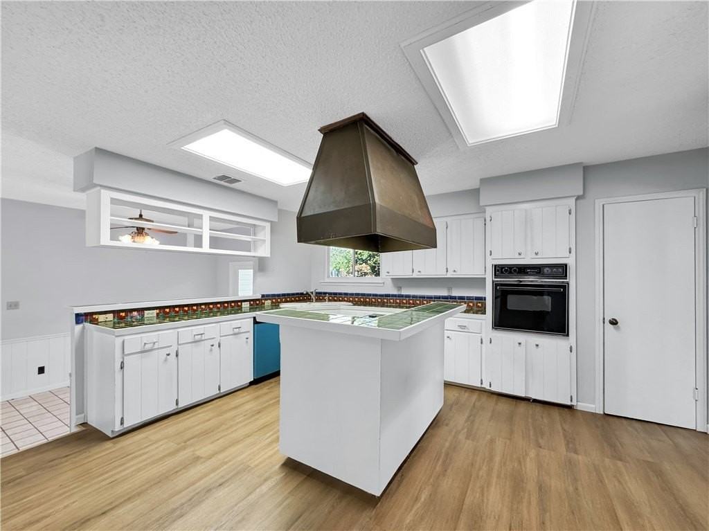 510 Mcclendon St - Photo 7 of 31