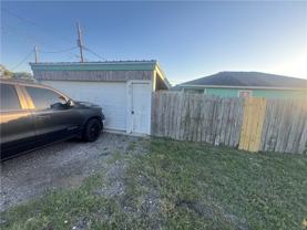 818 Military Dr - Photo 1 of 1